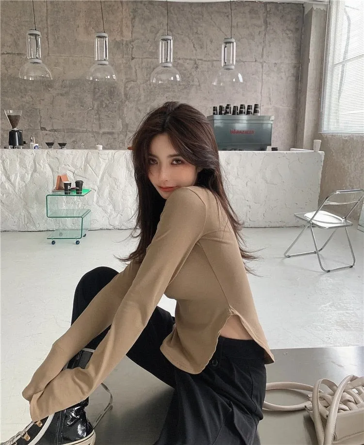 [ Korean Style] 2 Colors Slim Fit U-Neck Long Sleeve Tee