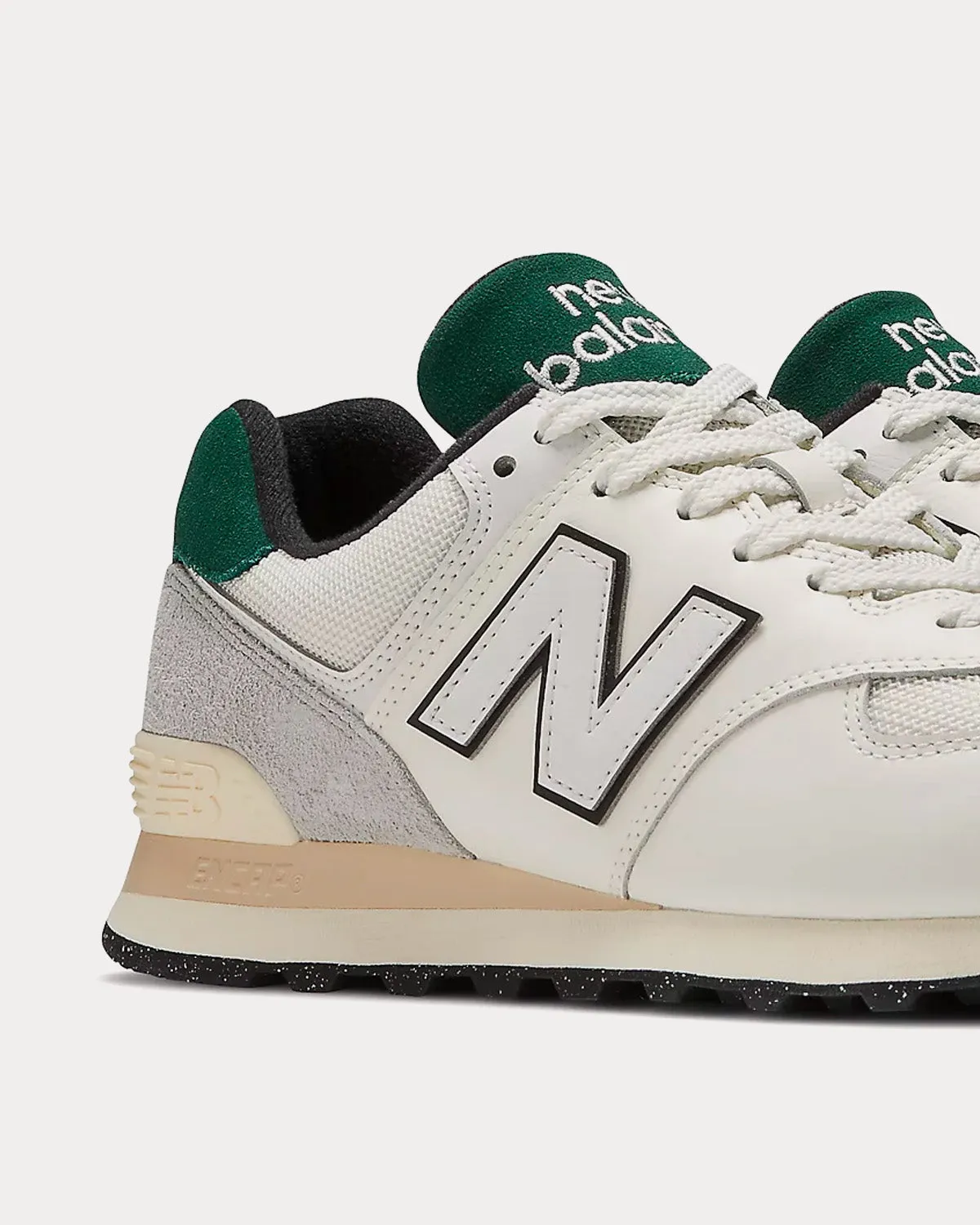 574 White / Green Low Top Sneakers