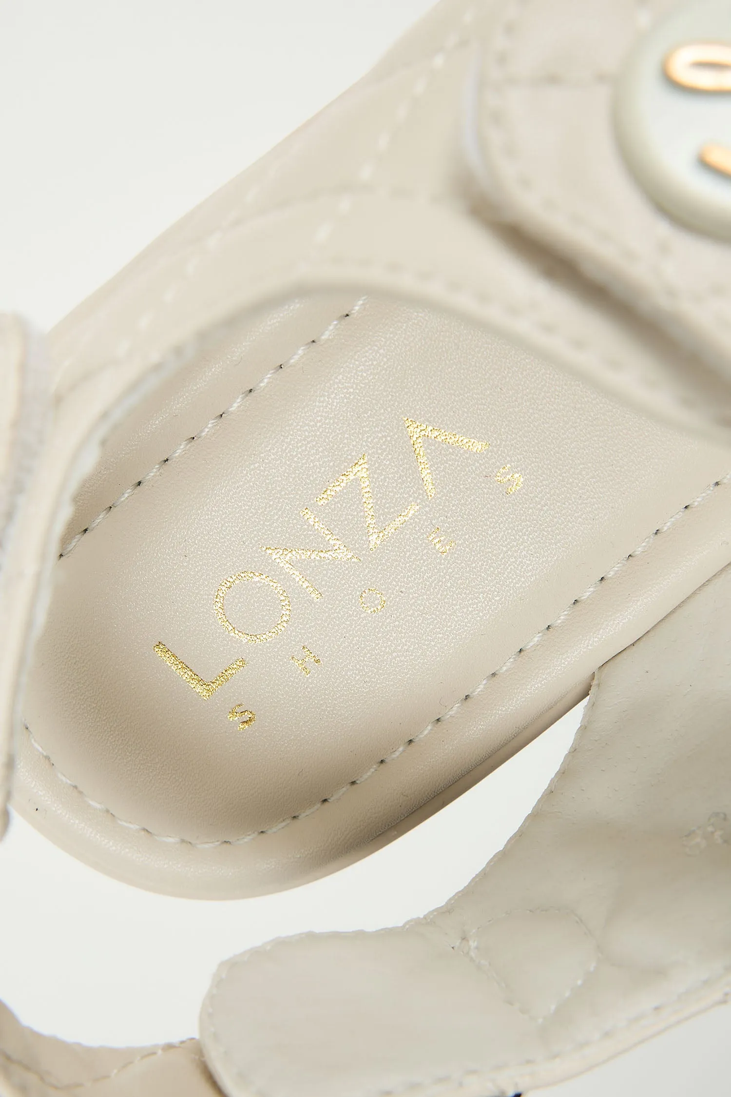 Adela Shell Sandals