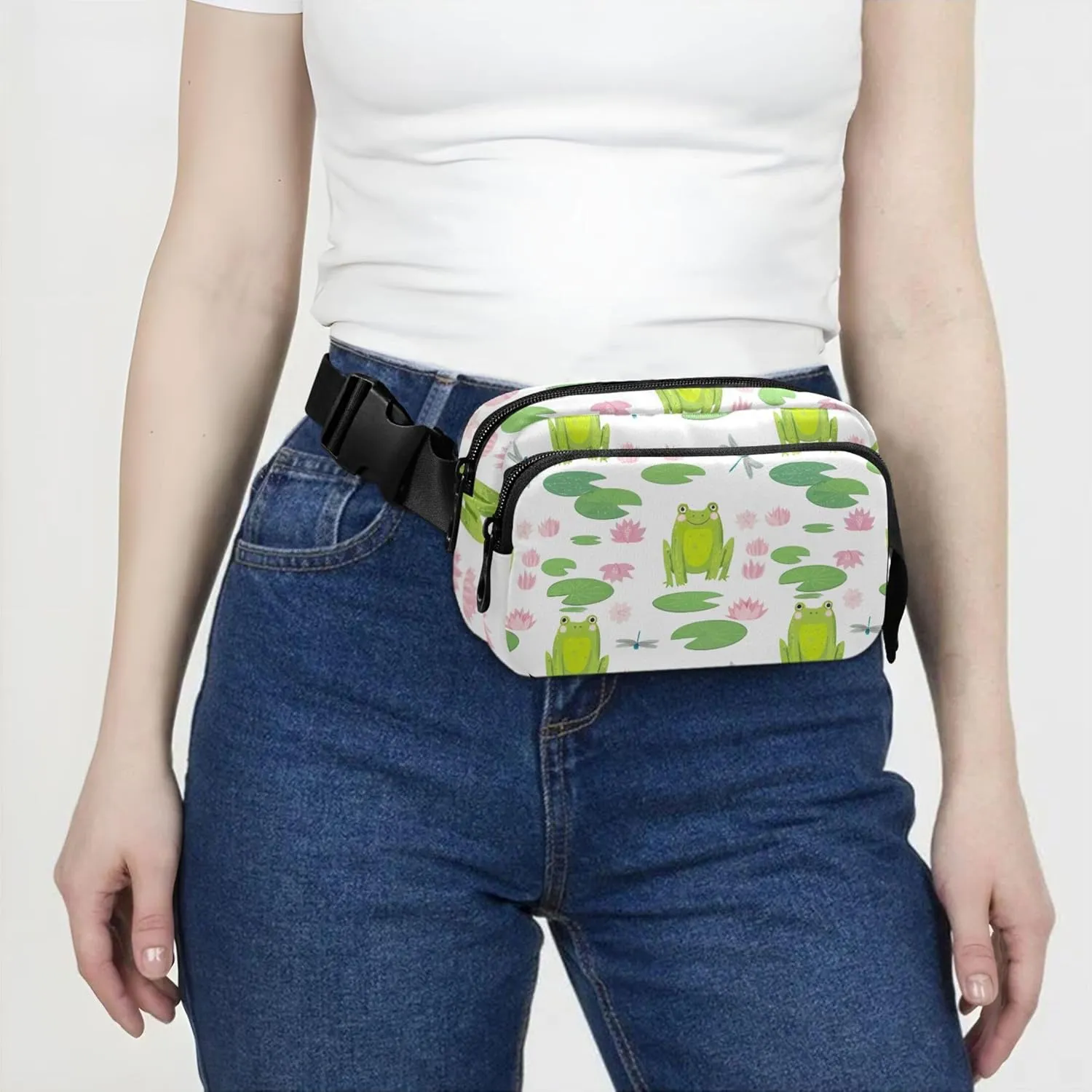 Cheerful Cute Frogs Green Womens Fanny Pack Waterproof Hip Pack Belt Pouch Cute Crossbody Waist Pack