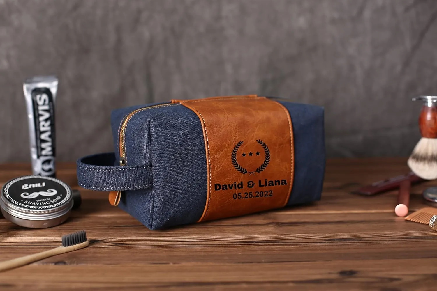 Groomsmen Gifts for Wedding, Custom Men Toiletry Bags Engraved Cosmetic Organizer Unique Personalized Groomsmen Gift, Boyfriend & Father Gift, Customize