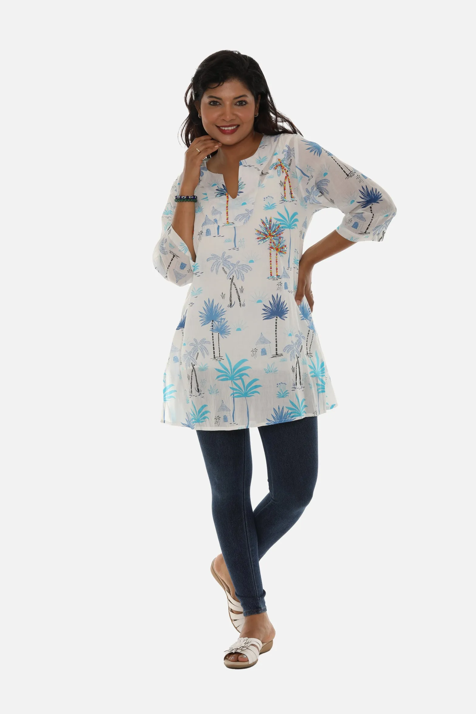 Island Vibes: Palm Tree Print Tunic For a Tropical Getaway