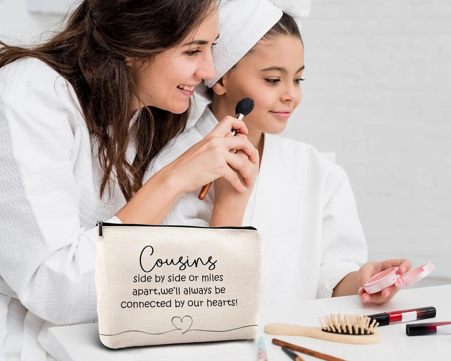 Kdqua Cousins Gifts Makeup Bag, Unique Birthday Gifts for Cousin, Linen Cosmetic Bag Zipper Pouch Travel Toiletry Bag