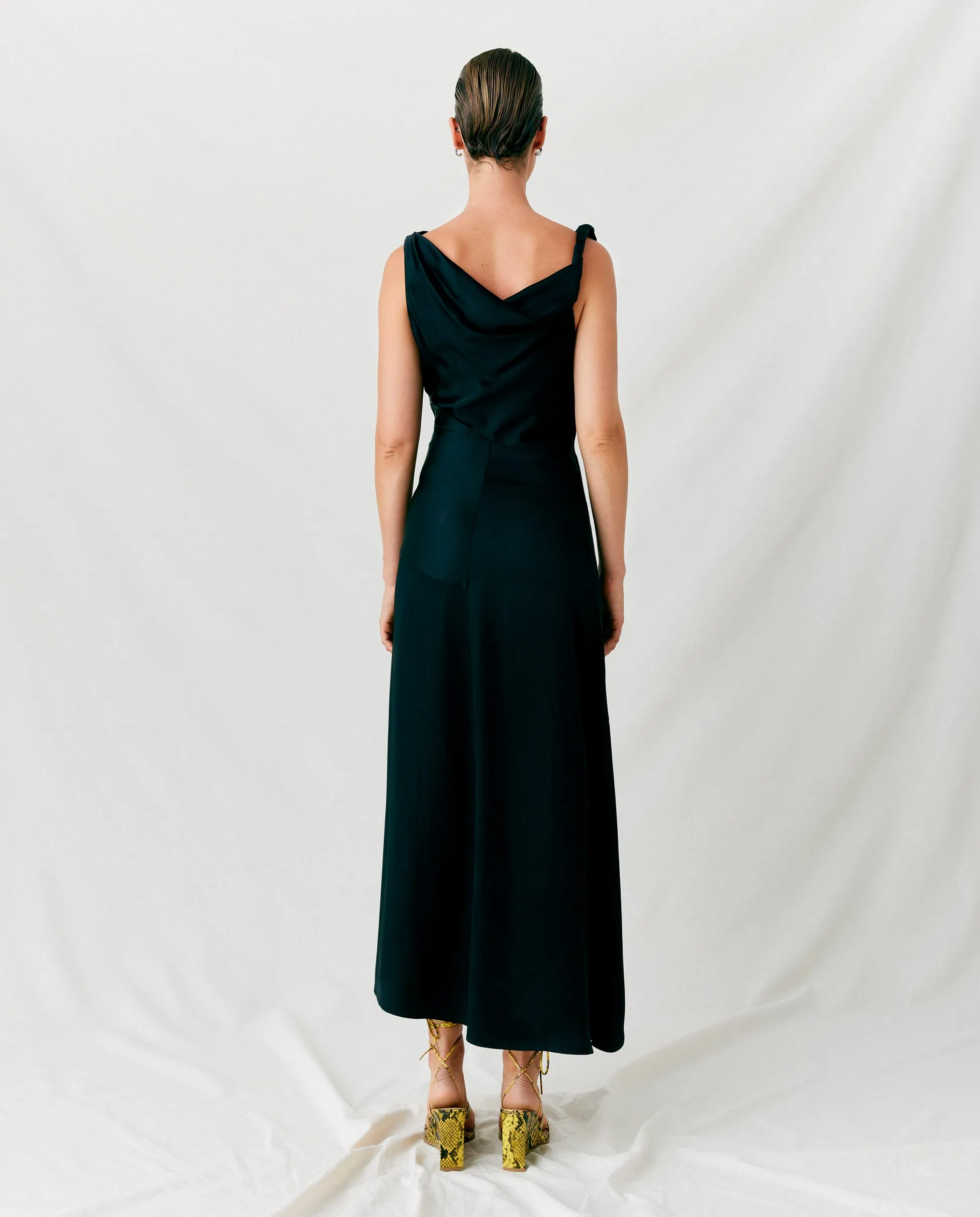 NATALIA | Vestido midi asimétrico