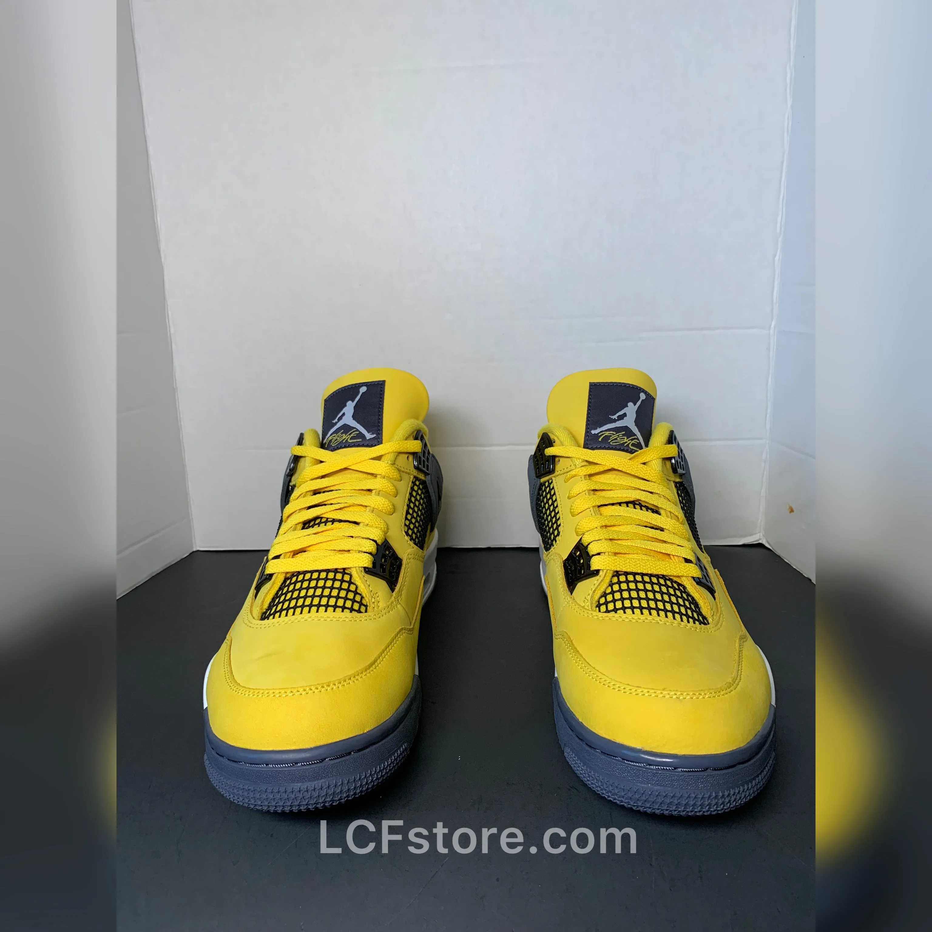 Nike Air Jordan 4 Retro "Lightning"
