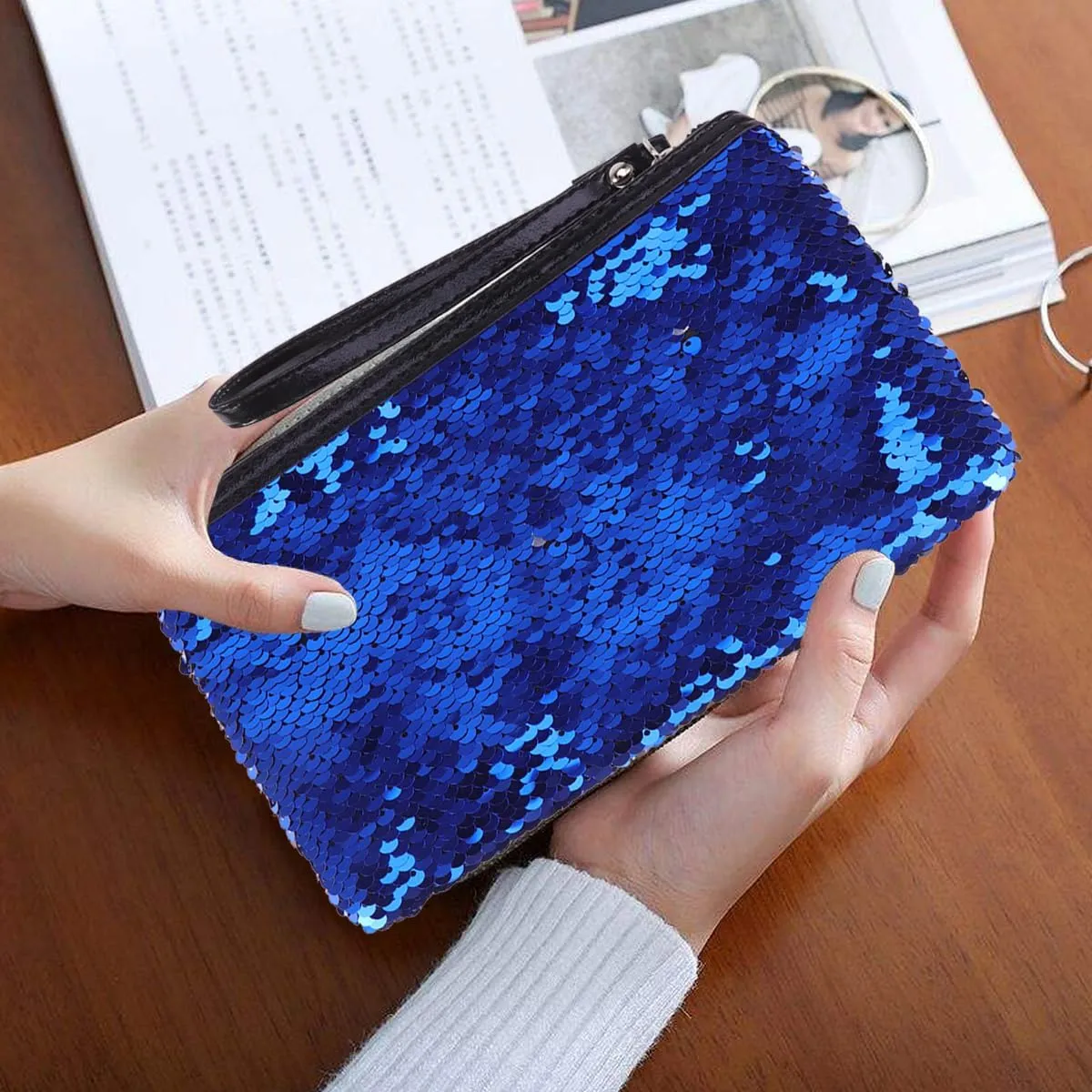 POPETPOP Sequin Travel Cosmetic Bag - Fashion Glitter Makeup Bag, Reversible Glitter Makeup Organizer Purse for Women Purse Party Favors