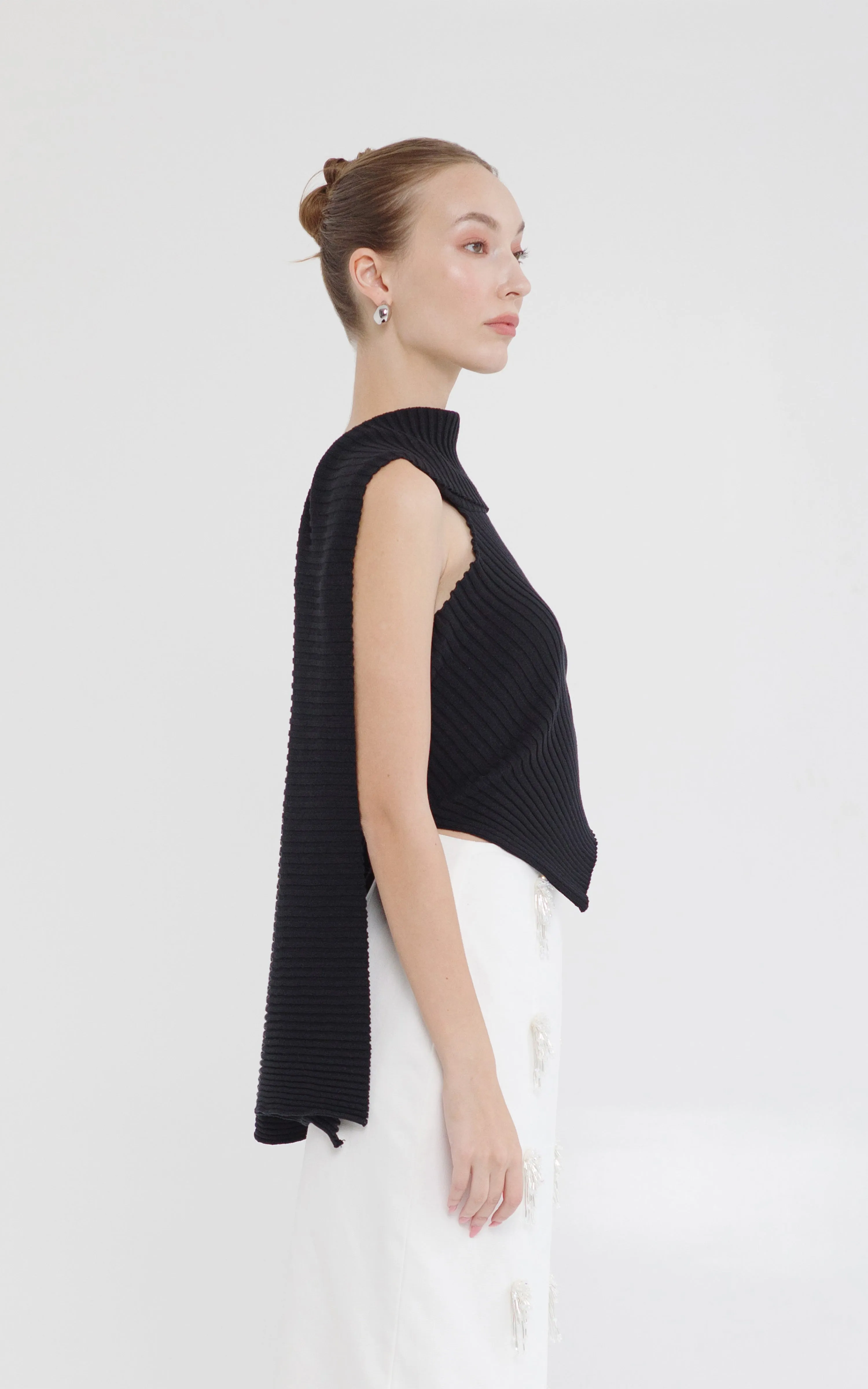 RAF X Martin Bautista Inguna Sleeveless Top (Black)