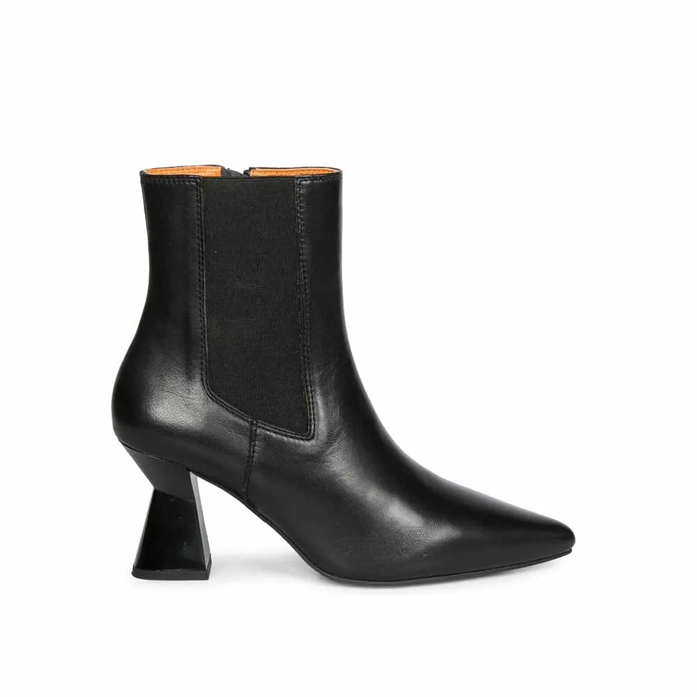 Saint G Solid Black Leather Zipper Ankle Boots