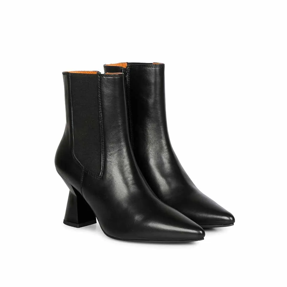 Saint G Solid Black Leather Zipper Ankle Boots