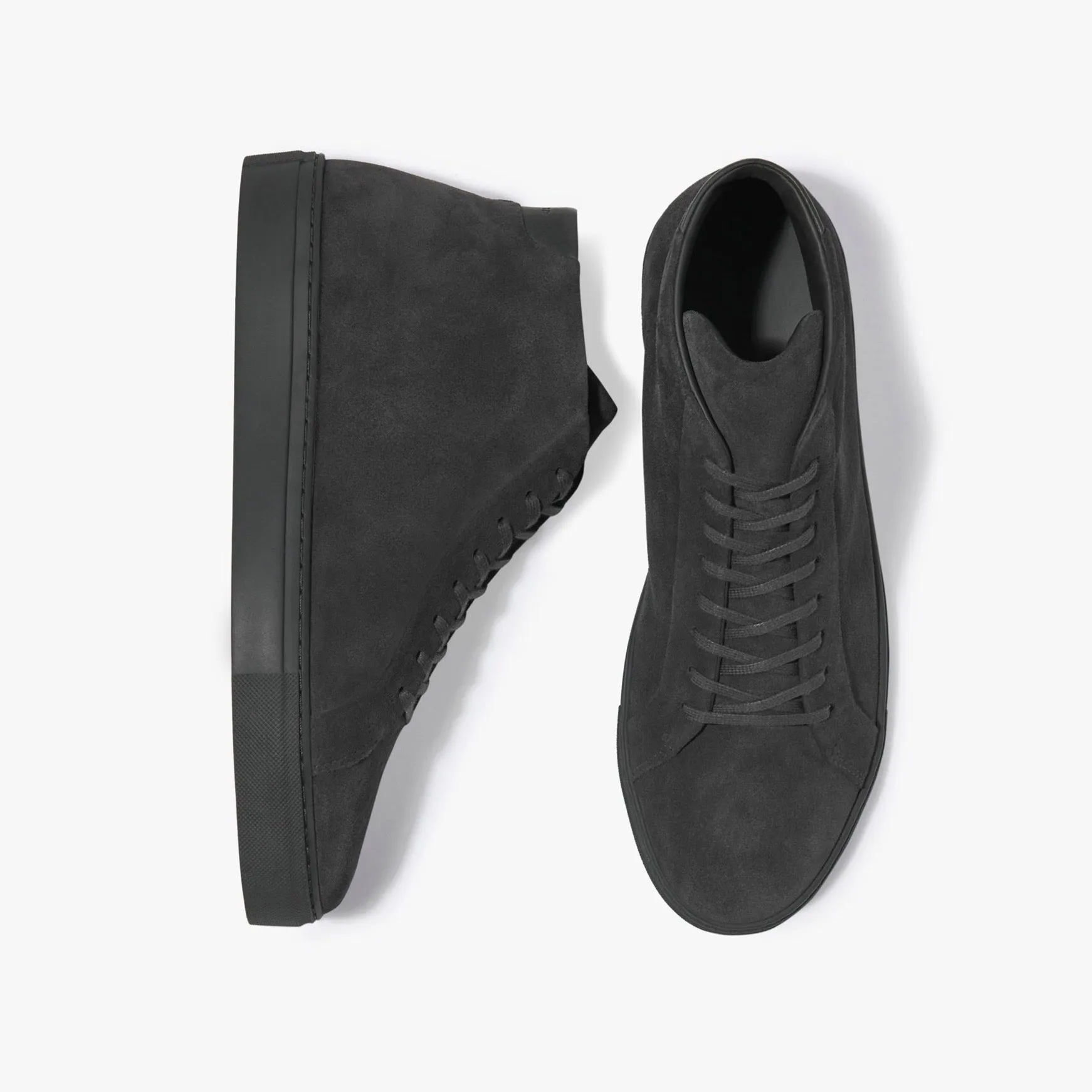 Series 4 Triple Carbon Suede Mens