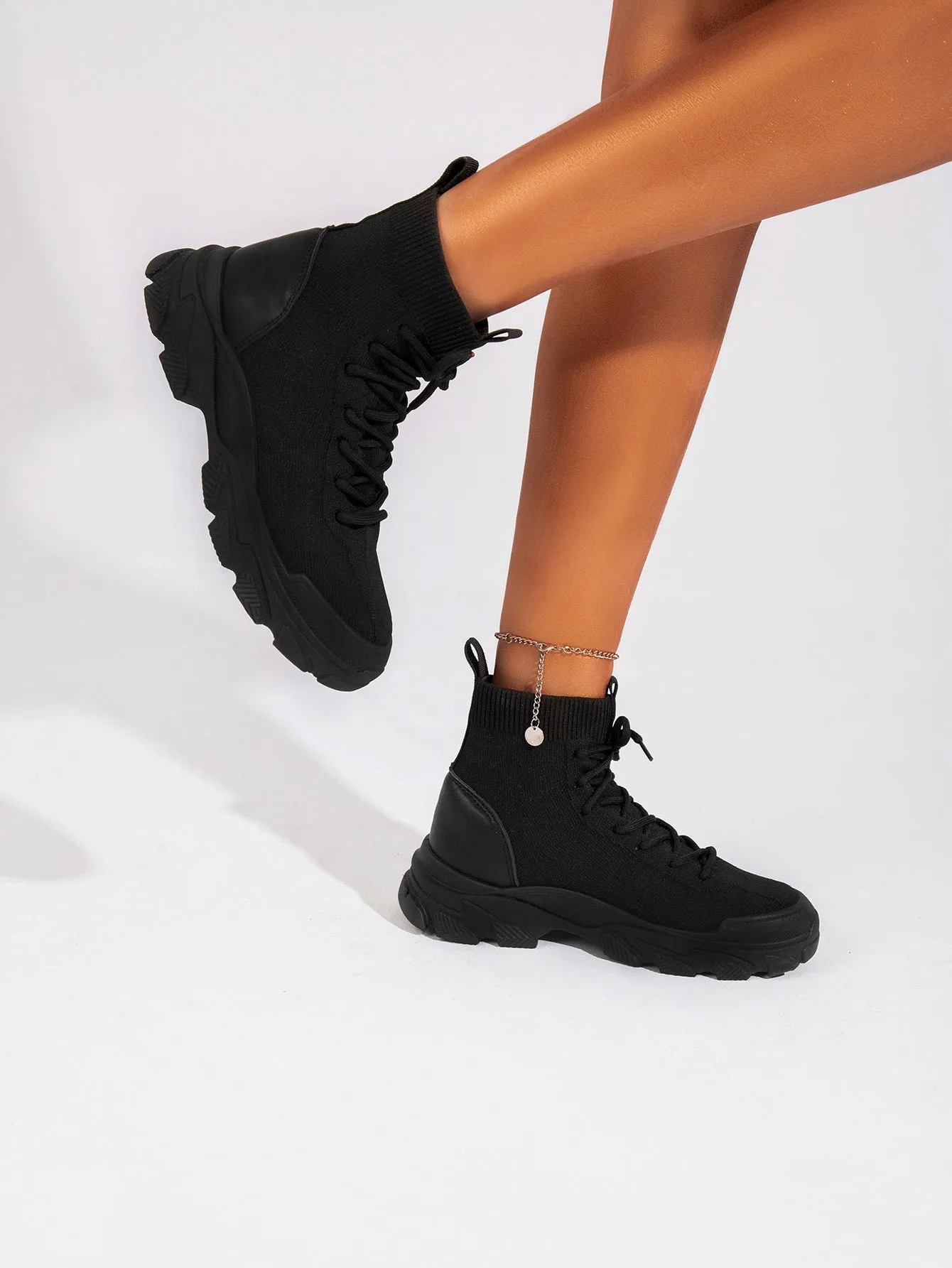 Splicing Design Lace Up Front Boots