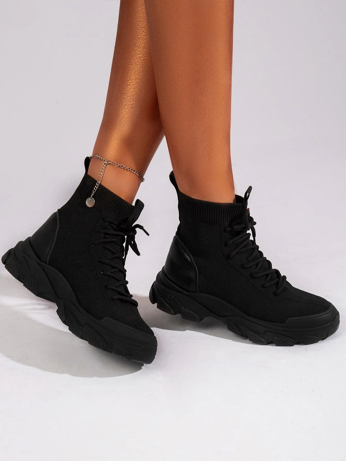 Splicing Design Lace Up Front Boots