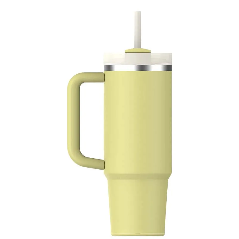 The 30oz Quencher H2.0 Flowstate Tumbler in Pomelo