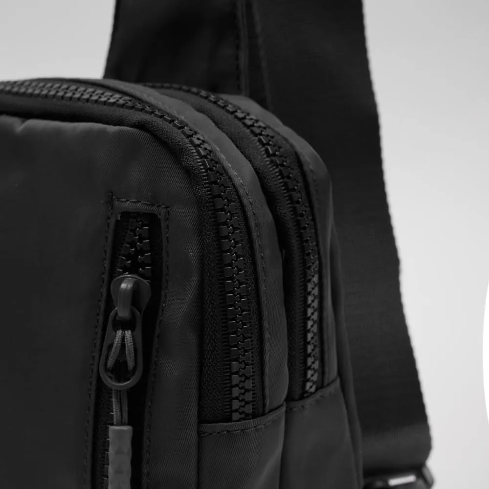 VAKAER Small Crossbody Bag Purse Womens Sling Bag Daypack Backpack with Convertible Adjustable Strap for Travel Hiking (Black)