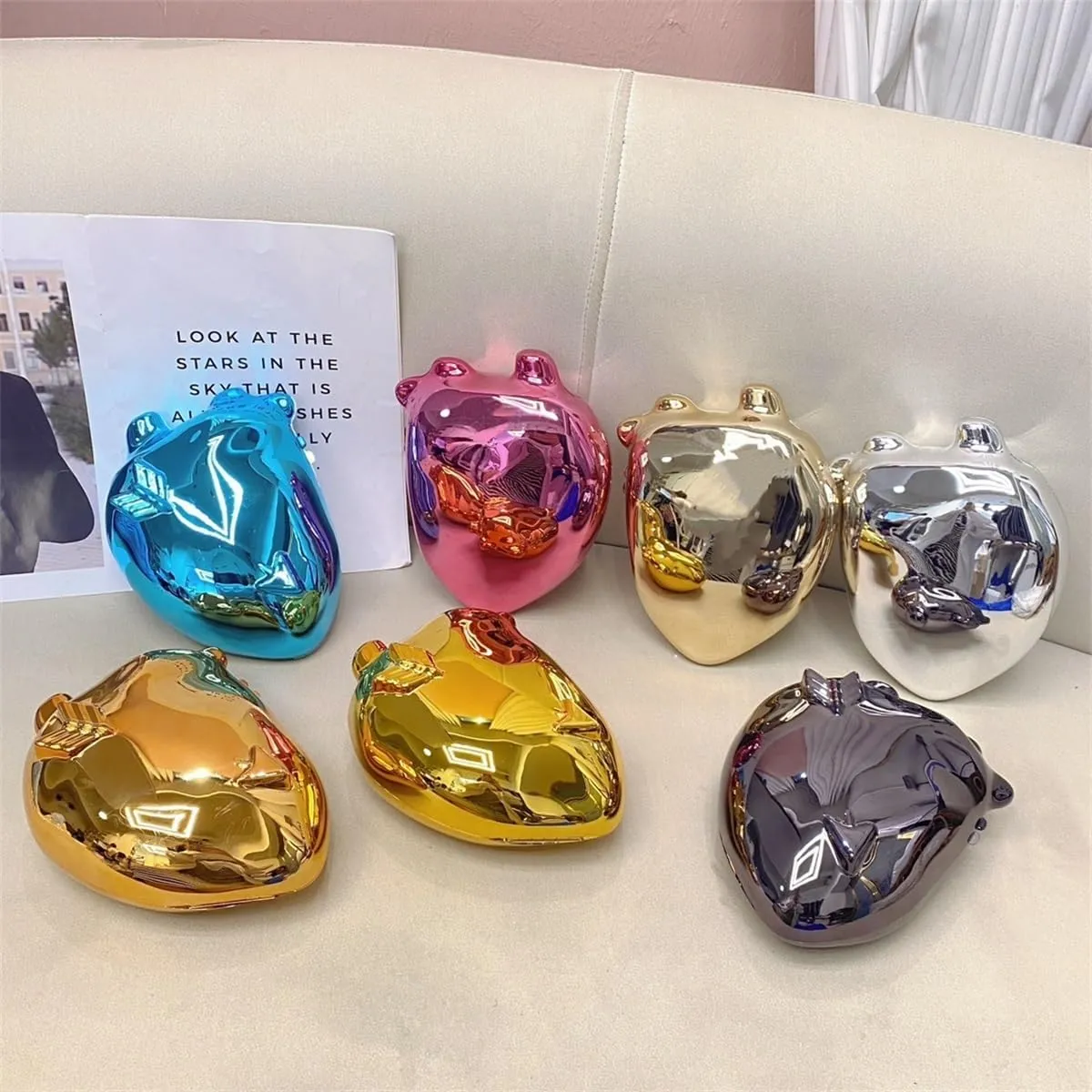 Women Heart Shaped Metallic Acrylic Clutch Unique Acrylic Purse Sparkly Handbag Fancy Evening Bags for Party Prom